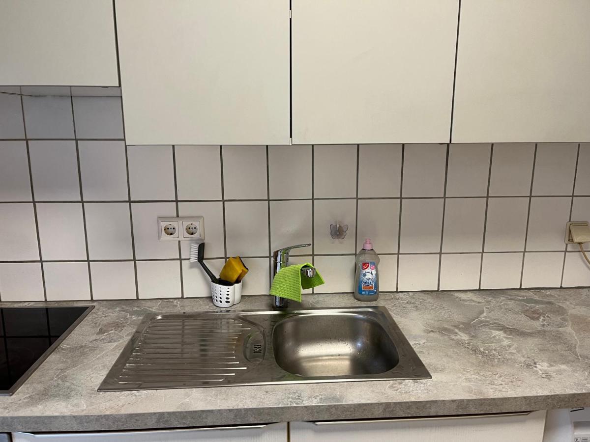 Komfortables Apartment 卡尔斯鲁厄 外观 照片